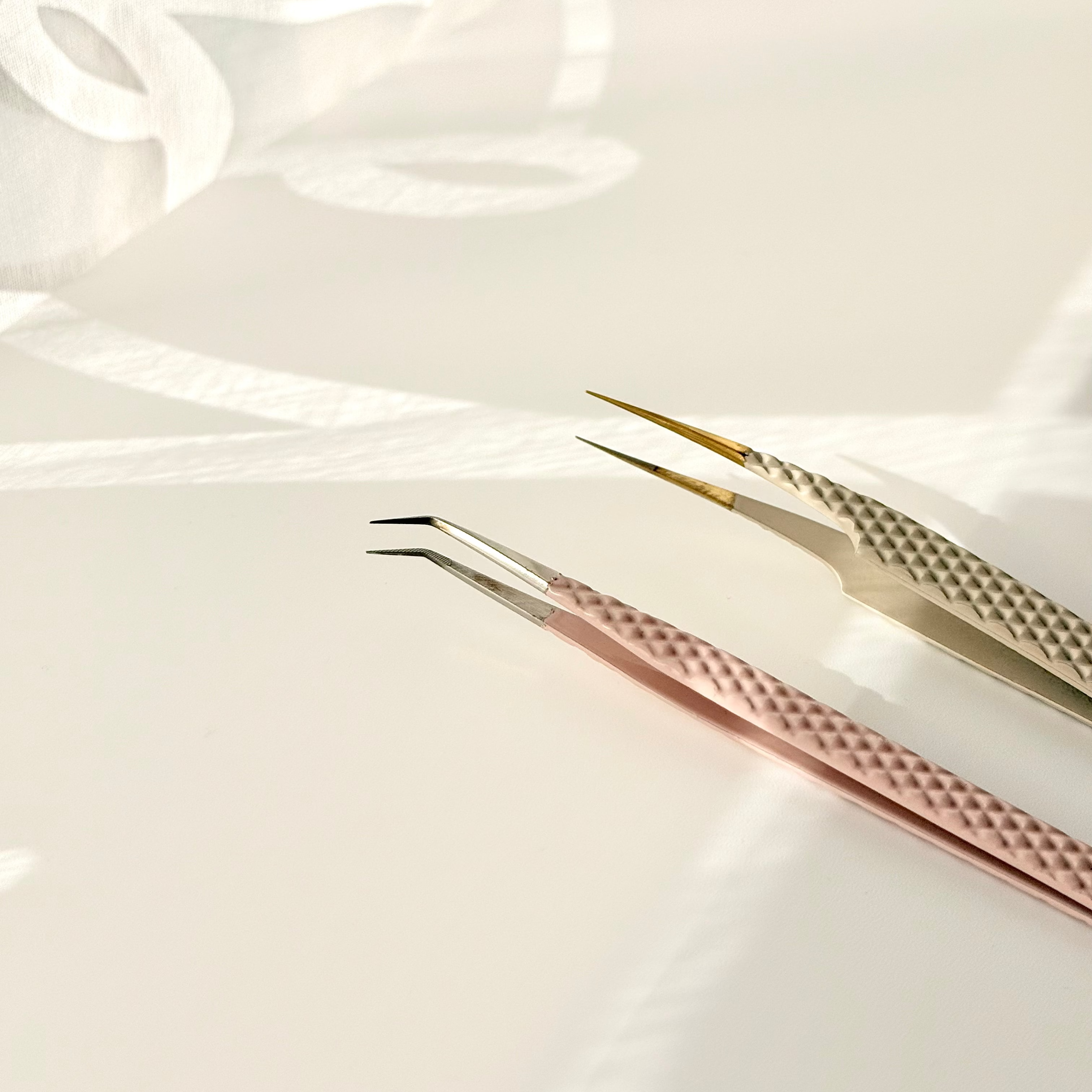 Iso Tweezers